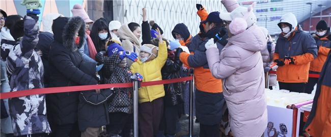 小天才电话手表在哈尔滨的极寒实测k8凯发入口零下26度冻一天(图3)