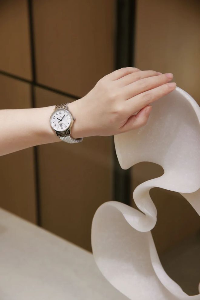 着女性的“时间进化史”章子怡最爱的腕表里藏(图14)