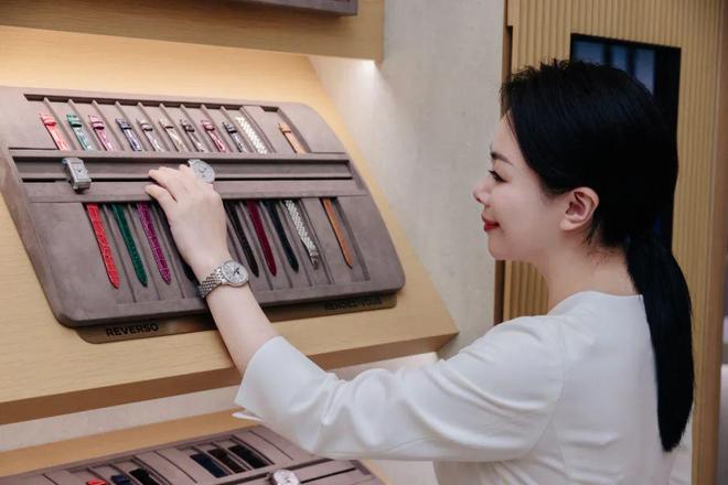 着女性的“时间进化史”章子怡最爱的腕表里藏(图18)