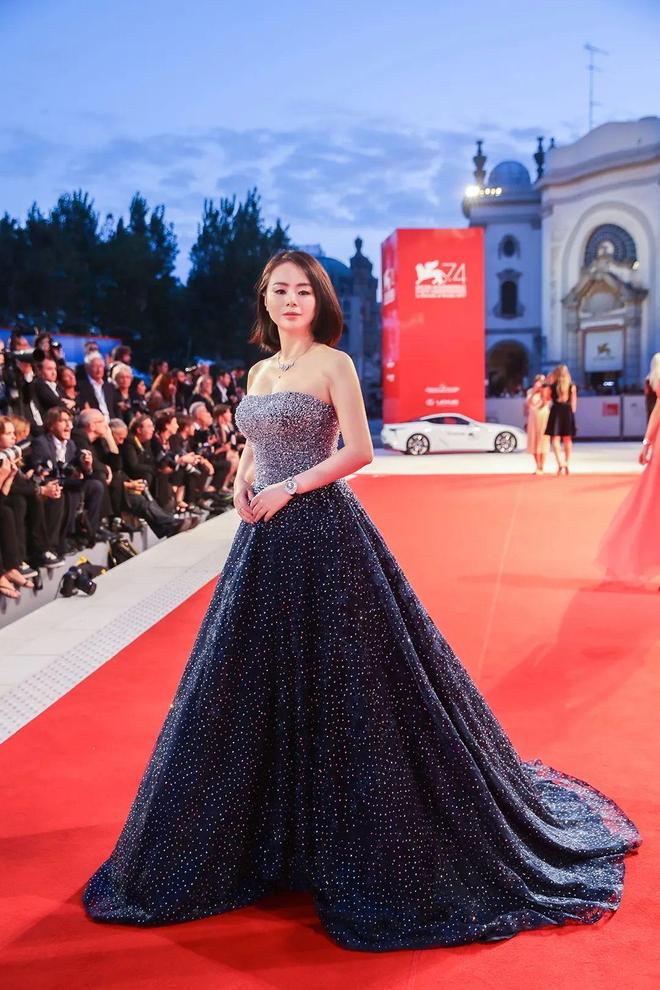 着女性的“时间进化史”章子怡最爱的腕表里藏(图19)