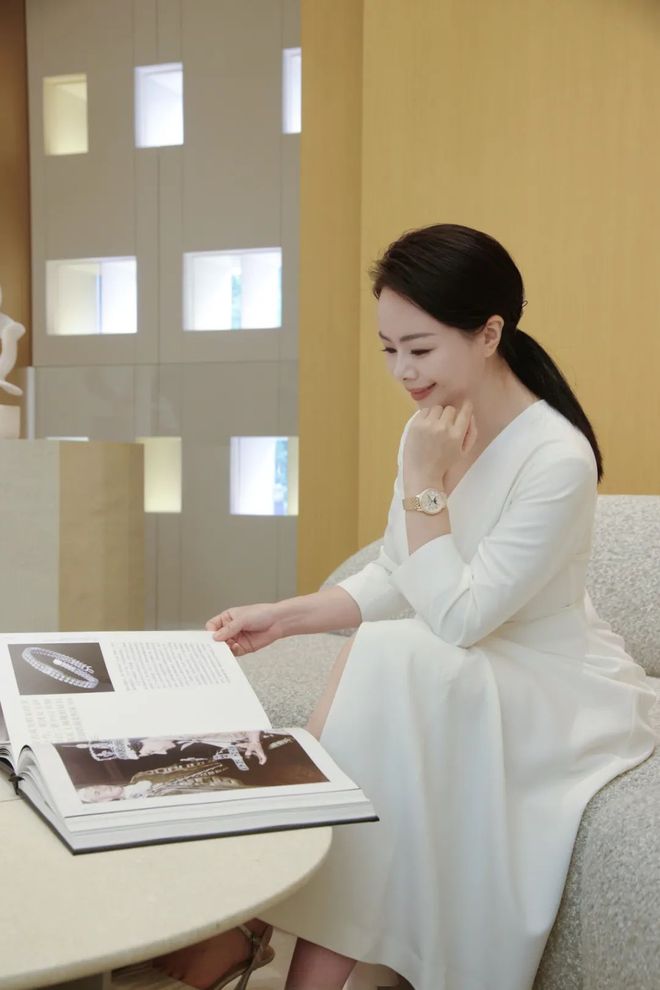 着女性的“时间进化史”章子怡最爱的腕表里藏(图50)