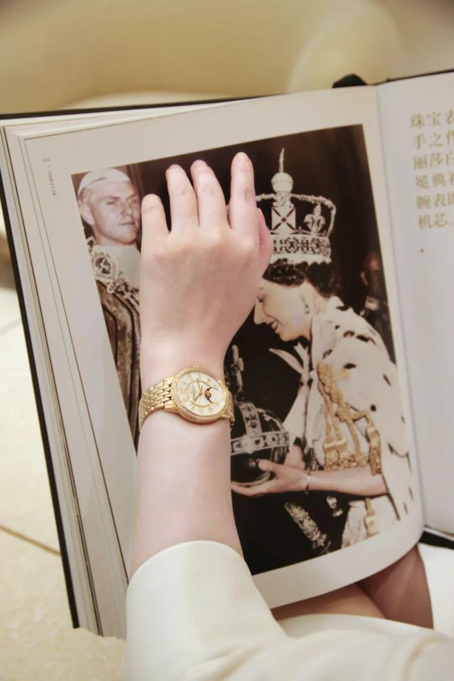 着女性的“时间进化史”章子怡最爱的腕表里藏(图51)