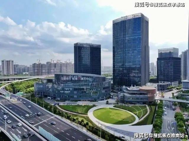 森林地址价格户型_容积率售楼处_营销中心中企云萃森林售楼处电线上海浦东中企云萃(图13)